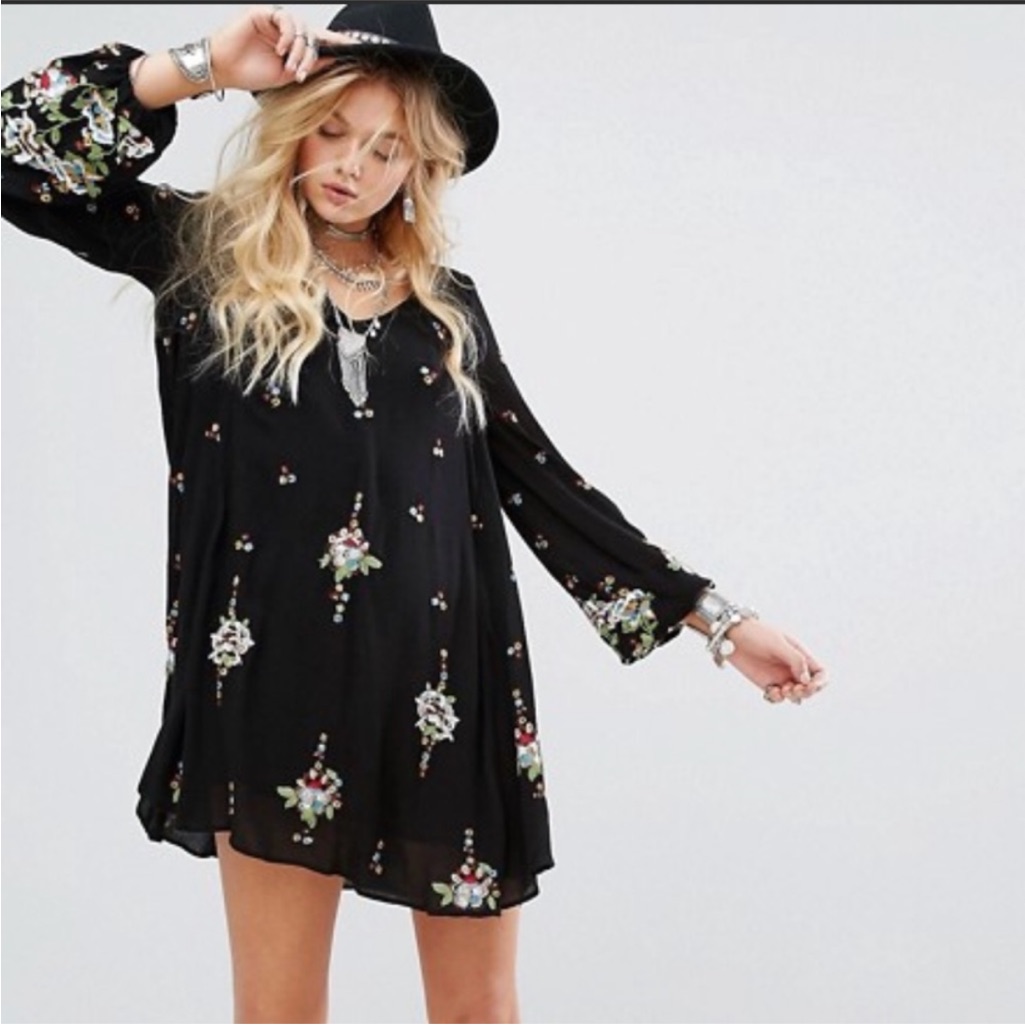 Free People Oxford Embroidered Boho Festival Whimsical Mini Dress M